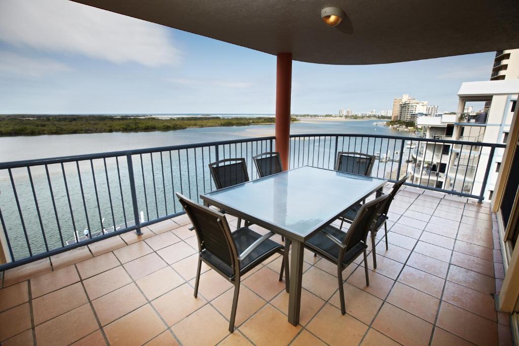 On The River Apartments Маручидор Номер фото
